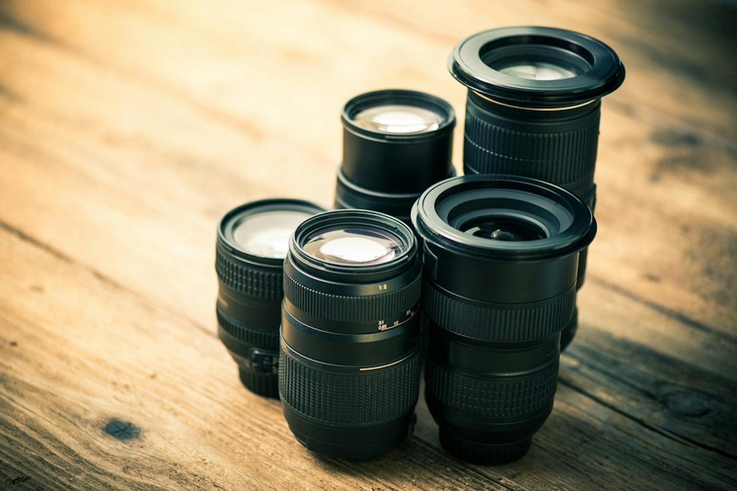 Objektiiveja joka lähtöön.